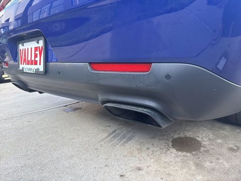 Used 2018 Dodge Challenger SRT Hellcat image 18