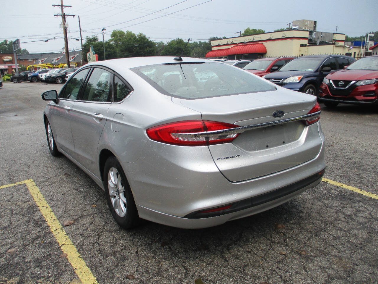 Used 2017 Ford Fusion S FWD image 2