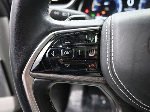 Used 2021 Jeep Grand Cherokee L Overland w/ Luxury Tech Group IV image 34