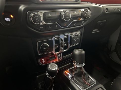 Used 2022 Jeep Wrangler Unlimited Rubicon image 20