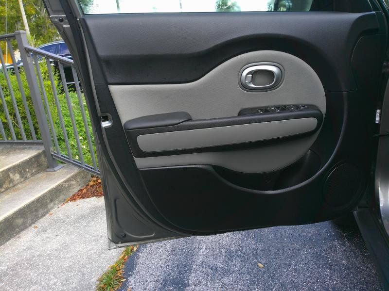 Used 2019 Kia Soul FWD image 22