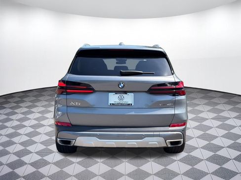 Used 2025 BMW X5 xDrive40i AWD/4WD image 10