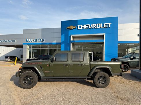 Used 2021 Jeep Gladiator Mojave image 3