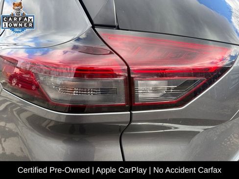 Certified 2025 Nissan Rogue SV image 21