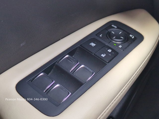 Used 2021 Lexus RX 350L Premium w/ Premium Package AWD/4WD image 26