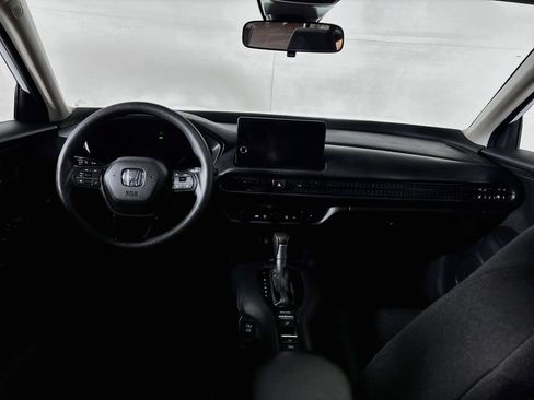Used 2026 Honda HR-V LX image 12