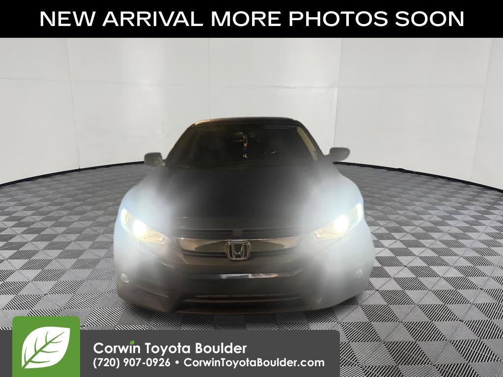 Used 2018 Honda Civic EX-L image 2