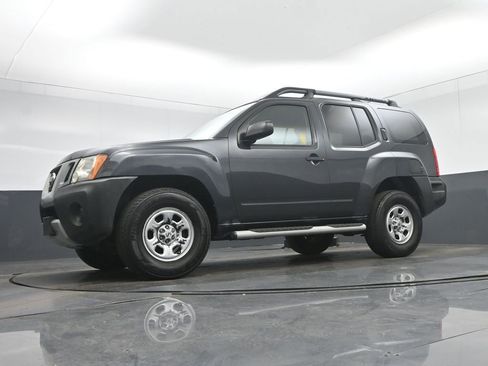 Used 2010 Nissan Xterra X AWD/4WD image 37