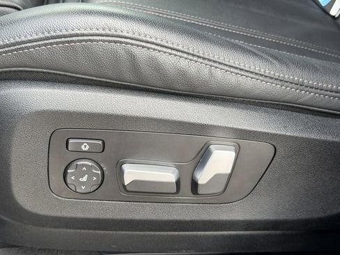 Certified 2022 BMW X5 xDrive40i image 17