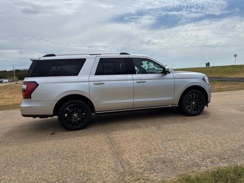 Used 2019 Ford Expedition Max Limited AWD/4WD image 20