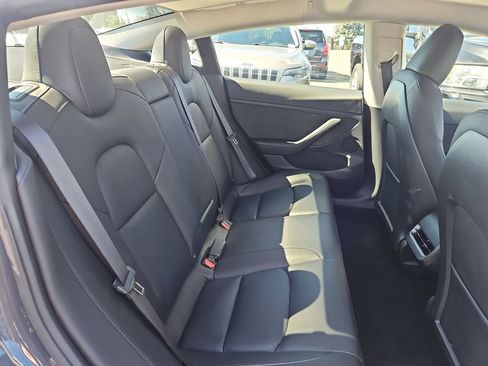 Used 2023 Tesla Model 3 Standard Range RWD image 27