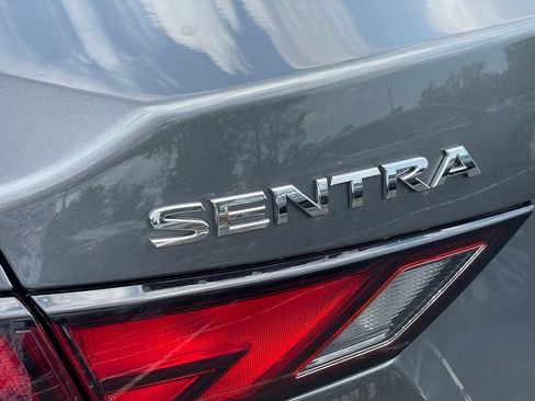 Certified 2023 Nissan Sentra SV FWD image 23