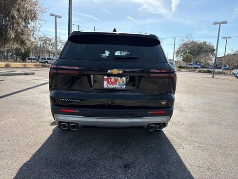 New 2026 Chevrolet Traverse LT image 11