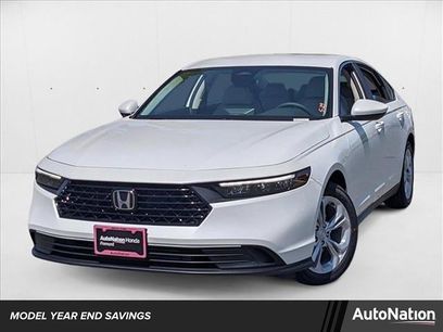 New 2025 Honda Accord SE