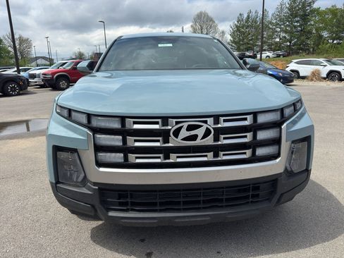Used 2026 Hyundai Santa Cruz SE image 2
