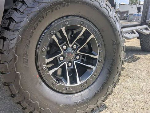 Certified 2024 Jeep Wrangler Unlimited Rubicon image 9