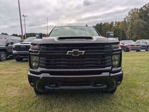 New 2026 Chevrolet Silverado 2500 Custom w/ Custom Value Package image 6