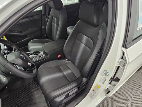 New 2026 Honda Civic Sport image 25