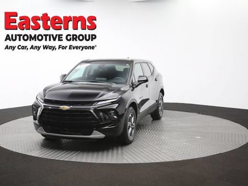 Used 2025 Chevrolet Blazer LT FWD image 54