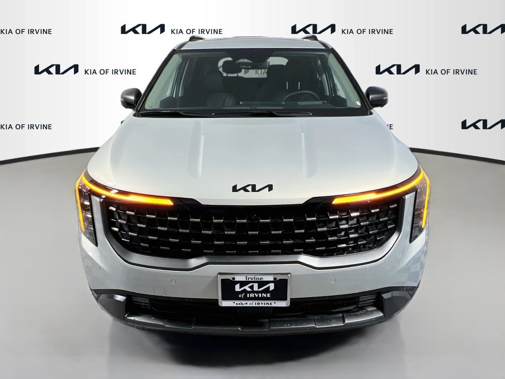 New 2027 Kia Carnival SX Prestige FWD image 2