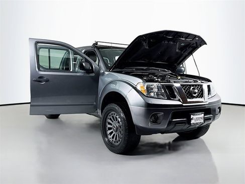 Used 2017 Nissan Frontier SV w/ SV Value Truck Package image 23