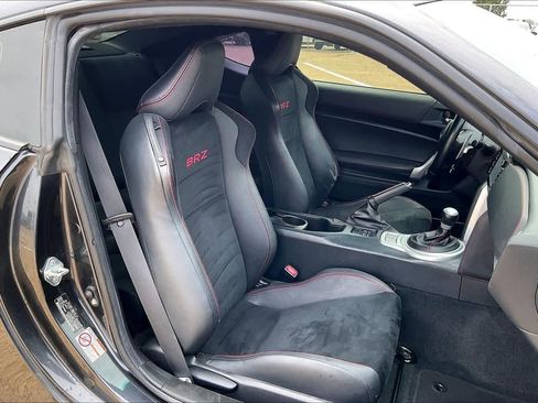 Used 2017 Subaru BRZ Limited w/ Popular Package #3 RWD image 11