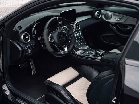 Used 2018 Mercedes-Benz C 63 AMG S image 4