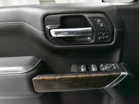 Used 2022 GMC Sierra 1500 Denali w/ Denali Reserve Package image 18