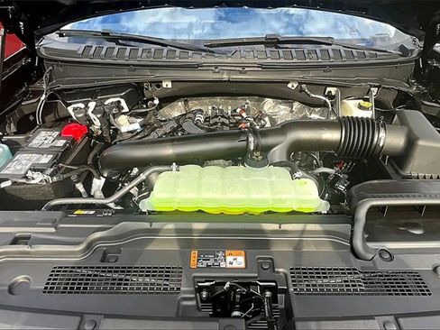 New 2025 Ford Expedition Max Active image 11