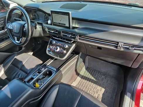 Used 2022 Lincoln Corsair AWD w/ Premium Package image 29