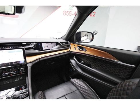 Used 2022 Jeep Grand Cherokee Summit image 8