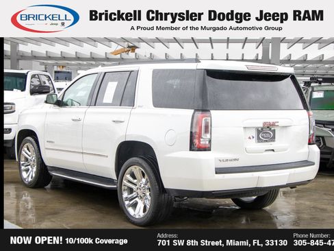 Used 2018 GMC Yukon SLT w/ Premium Edition image 7