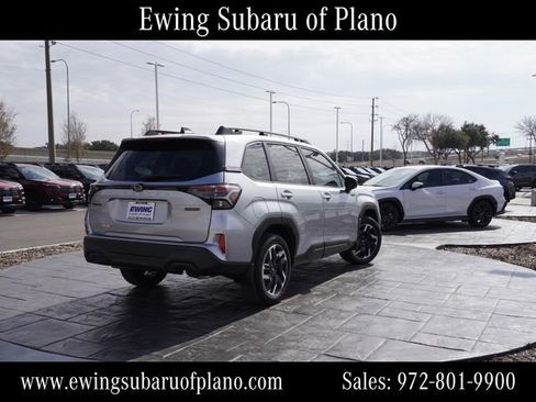 New 2025 Subaru Forester Premium image 5