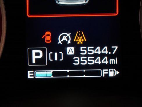 Used 2021 Subaru Forester Limited image 6