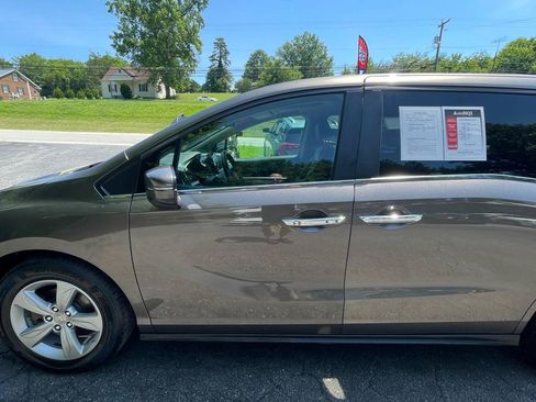 Used 2018 Honda Odyssey EX-L image 3