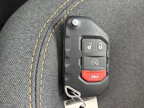 New 2026 Jeep Gladiator Willys image 40