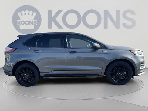 Certified 2024 Ford Edge ST-Line w/ Class II Trailer Tow Package AWD/4WD image 17