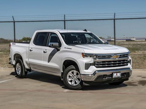 Used 2026 Chevrolet Silverado 1500 LT AWD/4WD image 6
