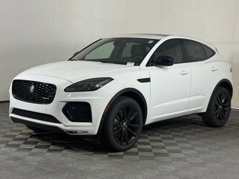 New 2024 Jaguar E-PACE R-Dynamic SE image 3