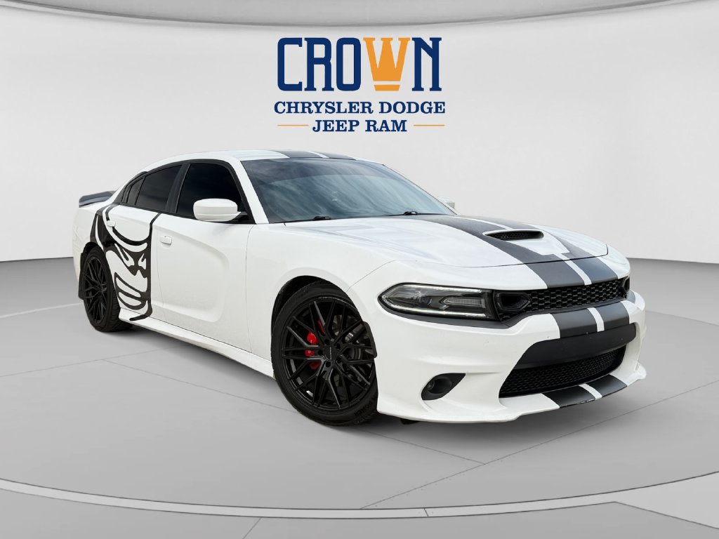 Used 2017 Dodge Charger R/T Scat Pack RWD image 1