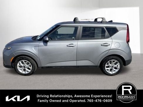 Used 2022 Kia Soul LX w/ Technology Package image 6