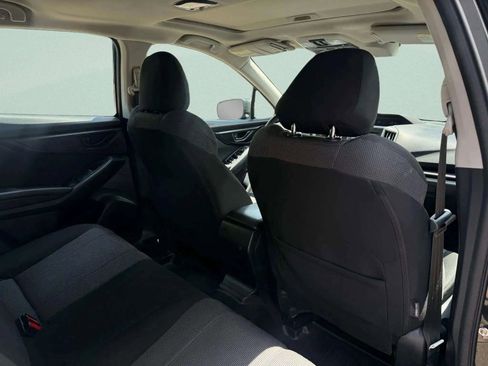 Used 2019 Subaru Impreza 2.0i Premium image 11