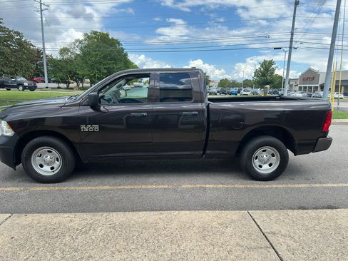 Used 2017 RAM 1500 Tradesman w/ Popular Equipment Group RWD image 7