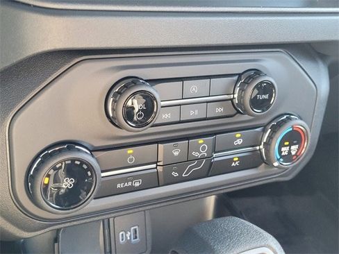 New 2025 Ford Bronco 2-Door image 15