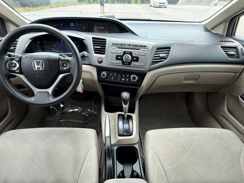 Used 2012 Honda Civic LX image 3