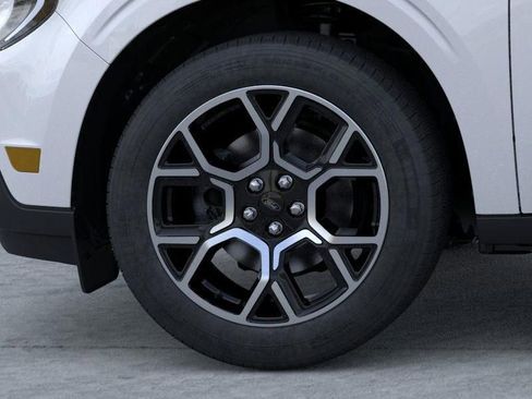 New 2025 Ford Maverick Lariat w/ 4K Tow Package image 20