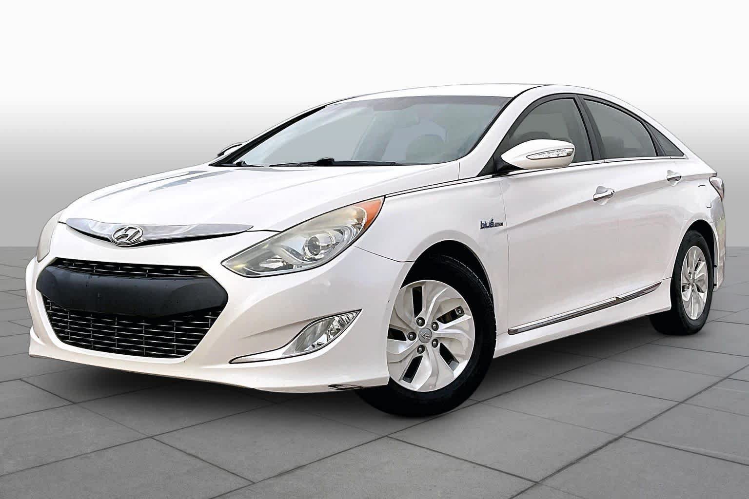 Used 2013 Hyundai Sonata Hybrid FWD image 2
