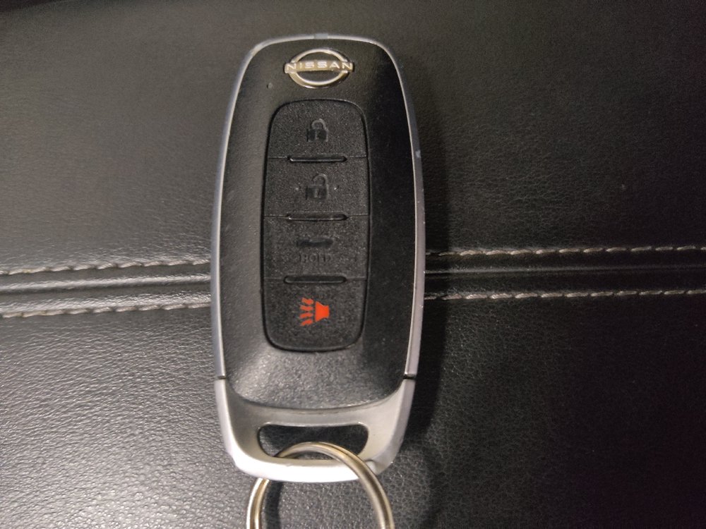 Used 2024 Nissan Sentra SV FWD image 32