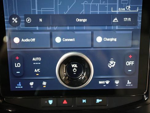 Used 2023 Ford F150 Lightning Platinum AWD/4WD image 67