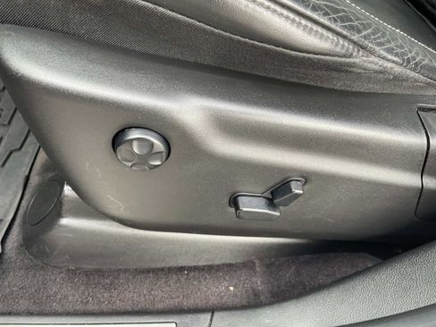 Used 2016 Jeep Grand Cherokee Limited w/ Trailer Tow Group IV image 18